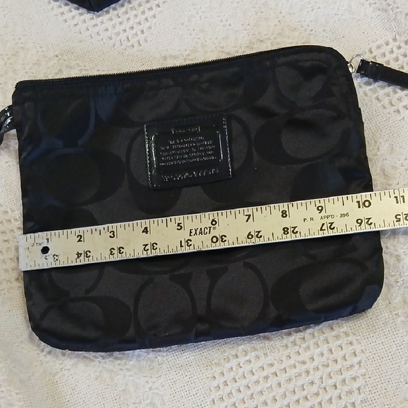 Coach Black Travel Tote and Pouch Set - Picture 9 of 12